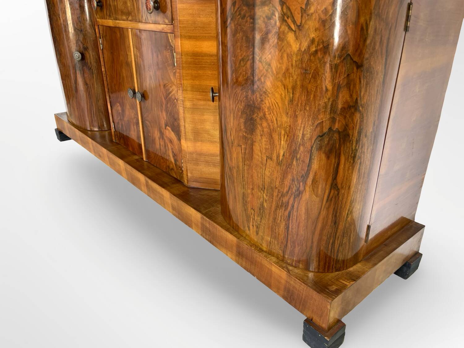 Impressionnant buffet Art déco italien des années 1930/1940