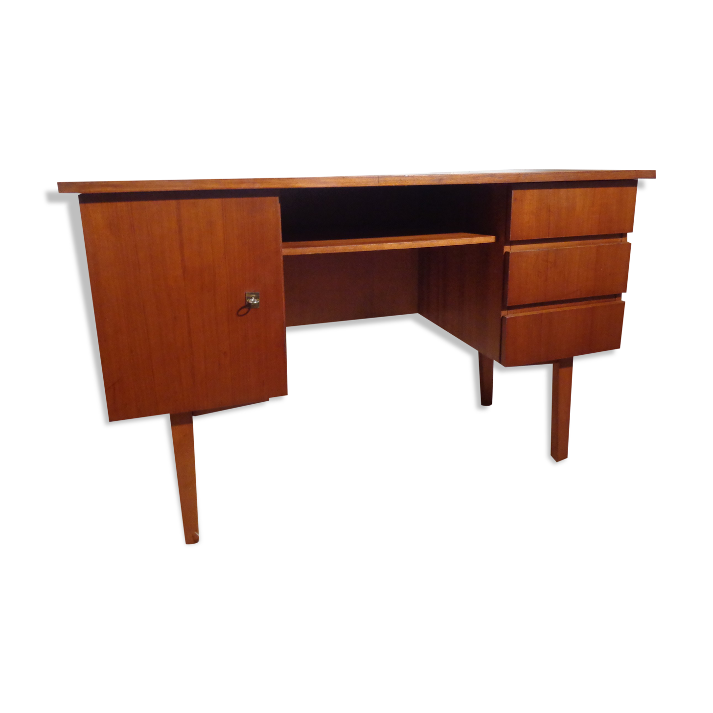 Vintage desk from the 60s light oak