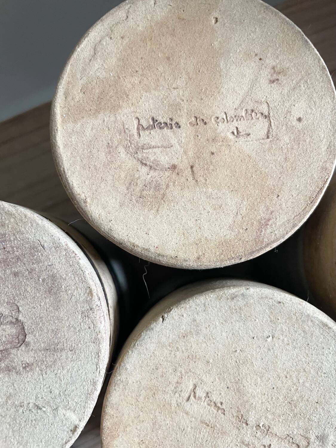 4 cups of the Colombe Vallauris