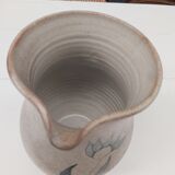 Sandstone pitcher