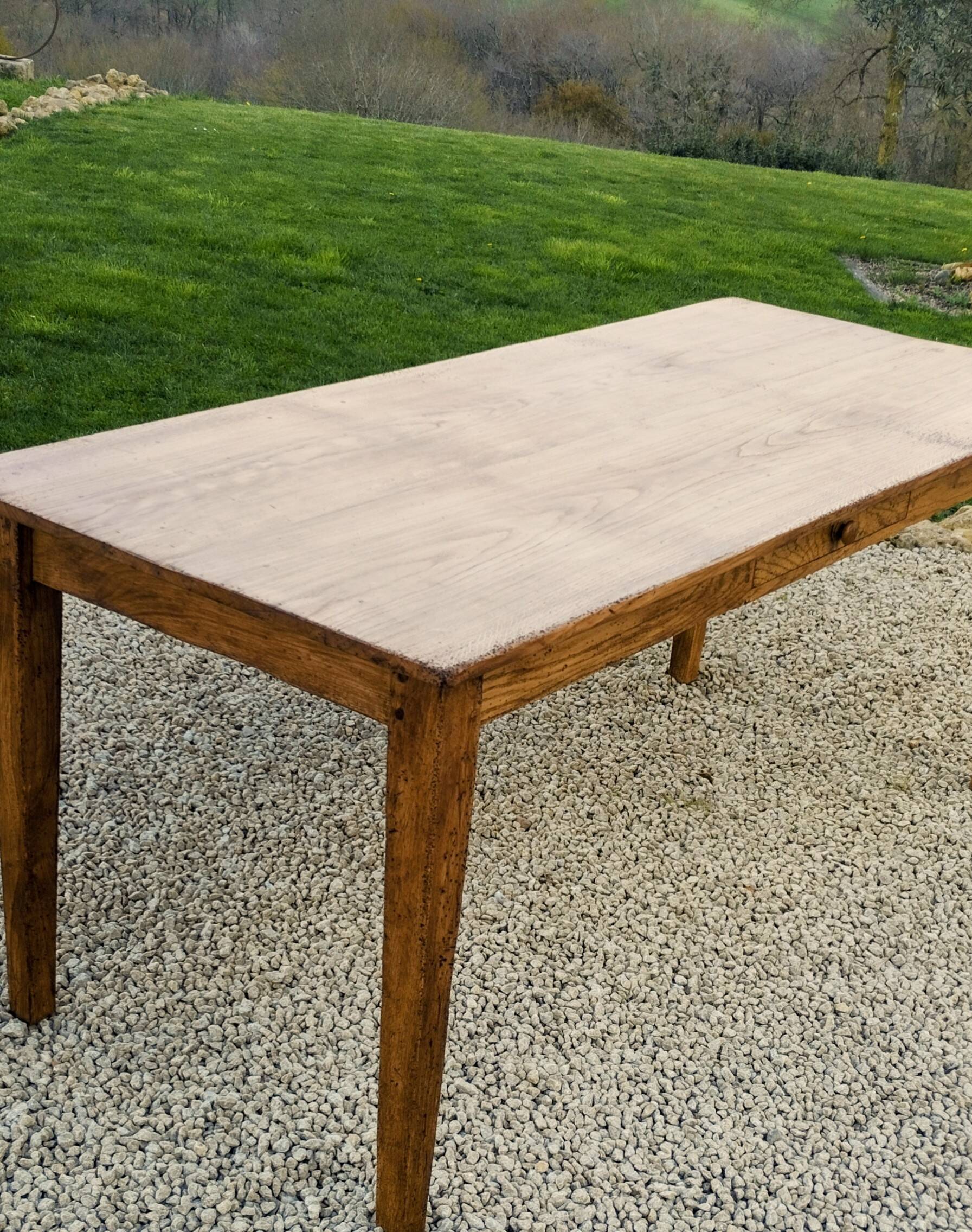 Table ferme chêne massif 80x185