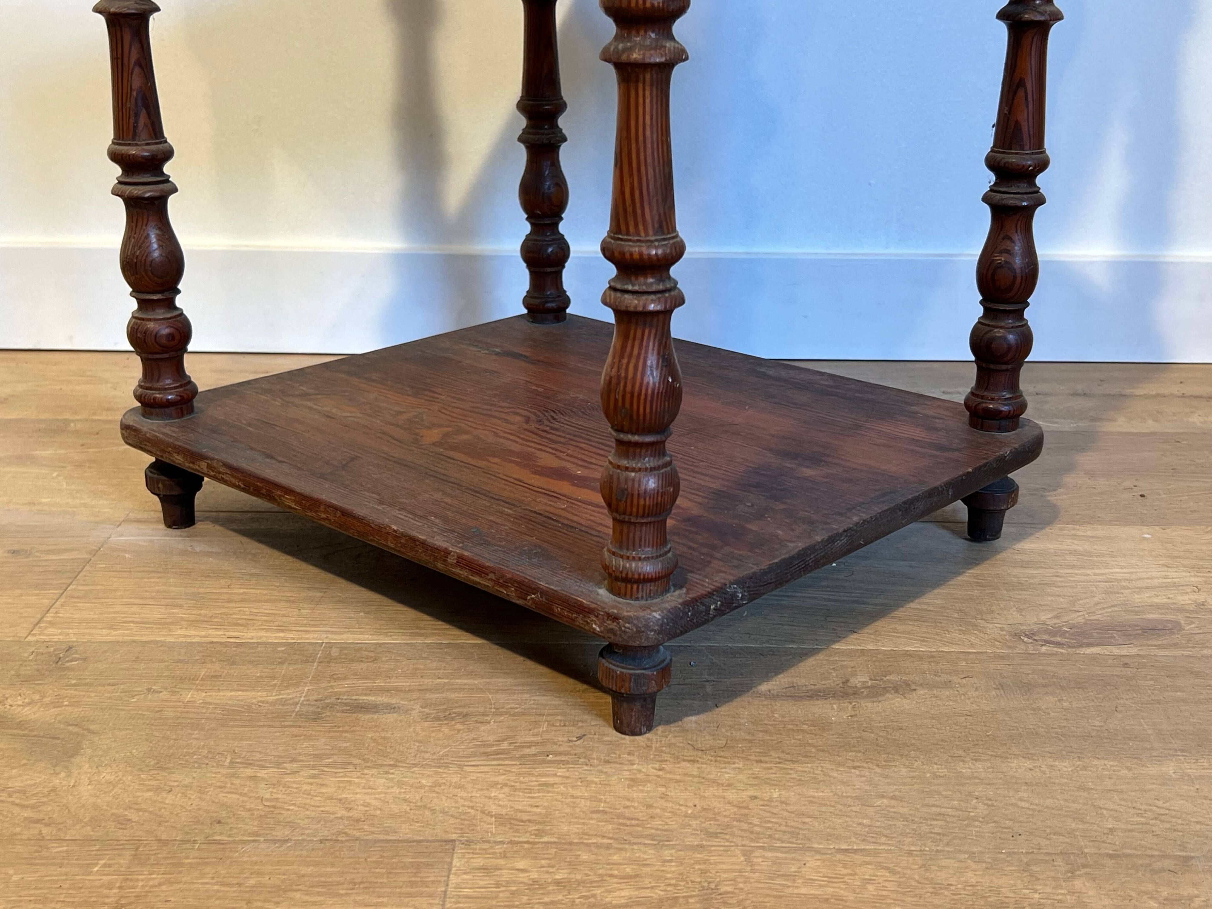 Three-Tier Shelf in Pitch Pine with Turned Columns and Spindles. Work