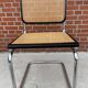 Chaise en chrome et noir