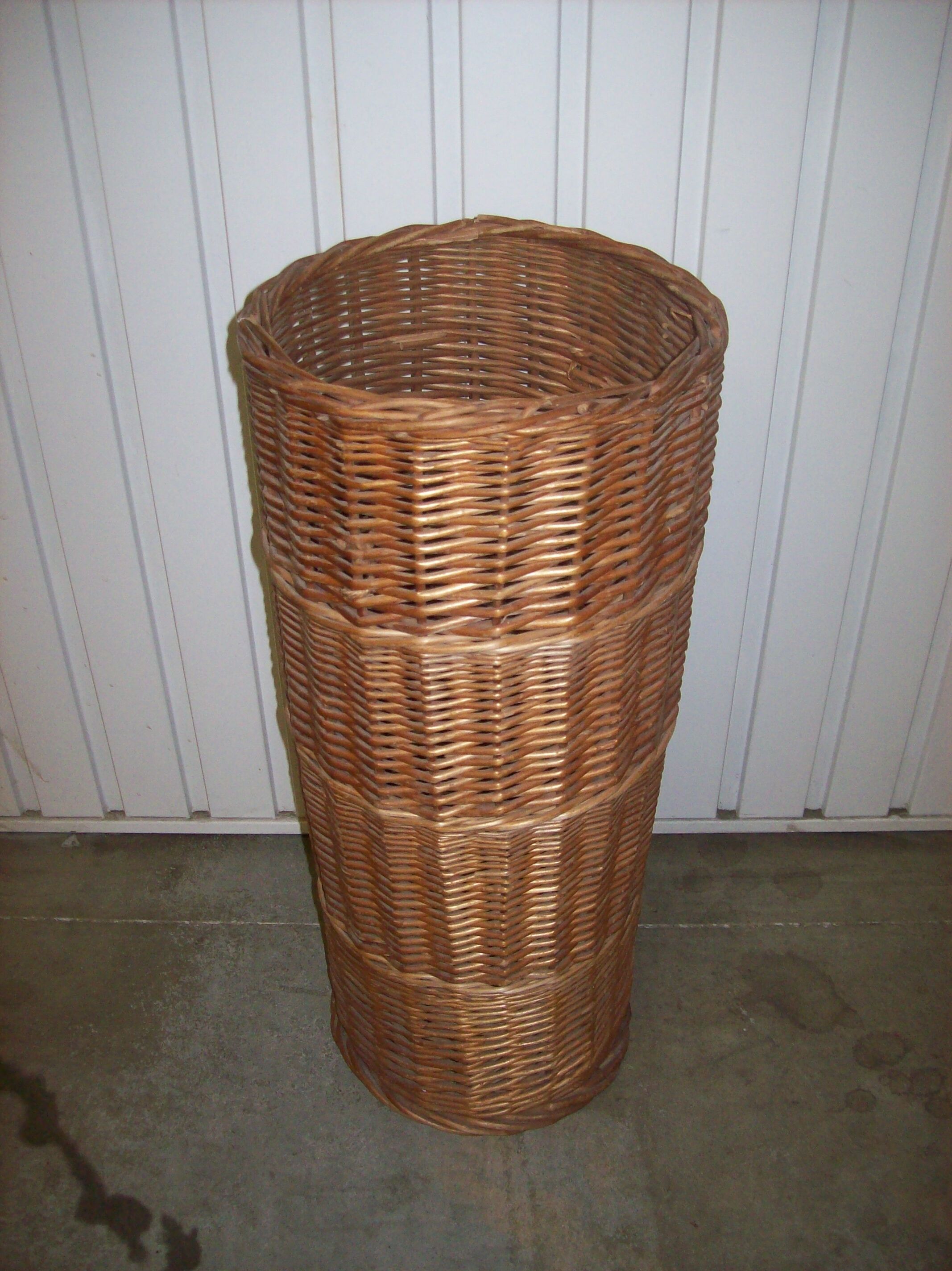 Porte parapluie en osier