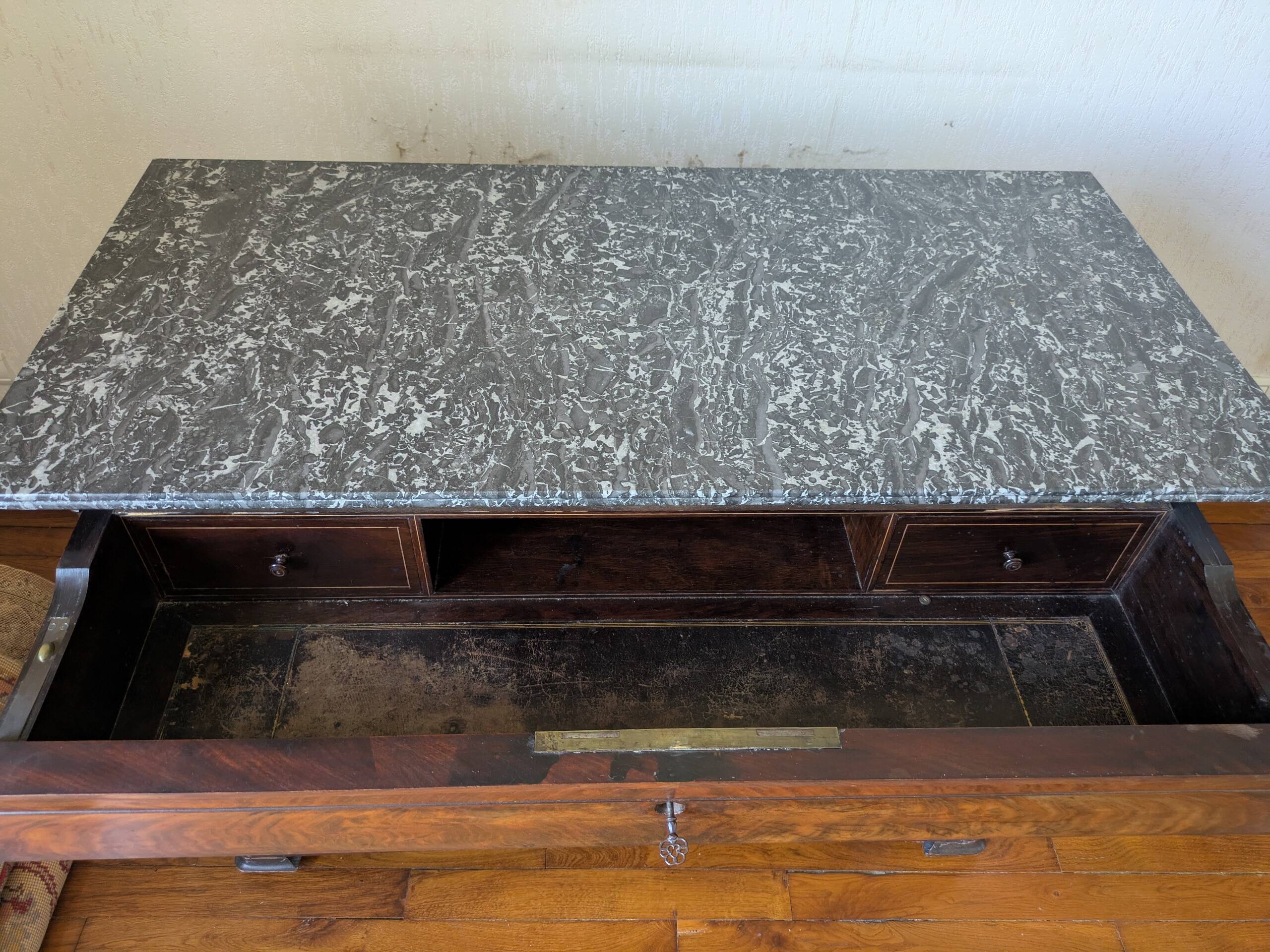 Commode bureau d'époque – Début XXᵉ siècle avec plateau en marbre