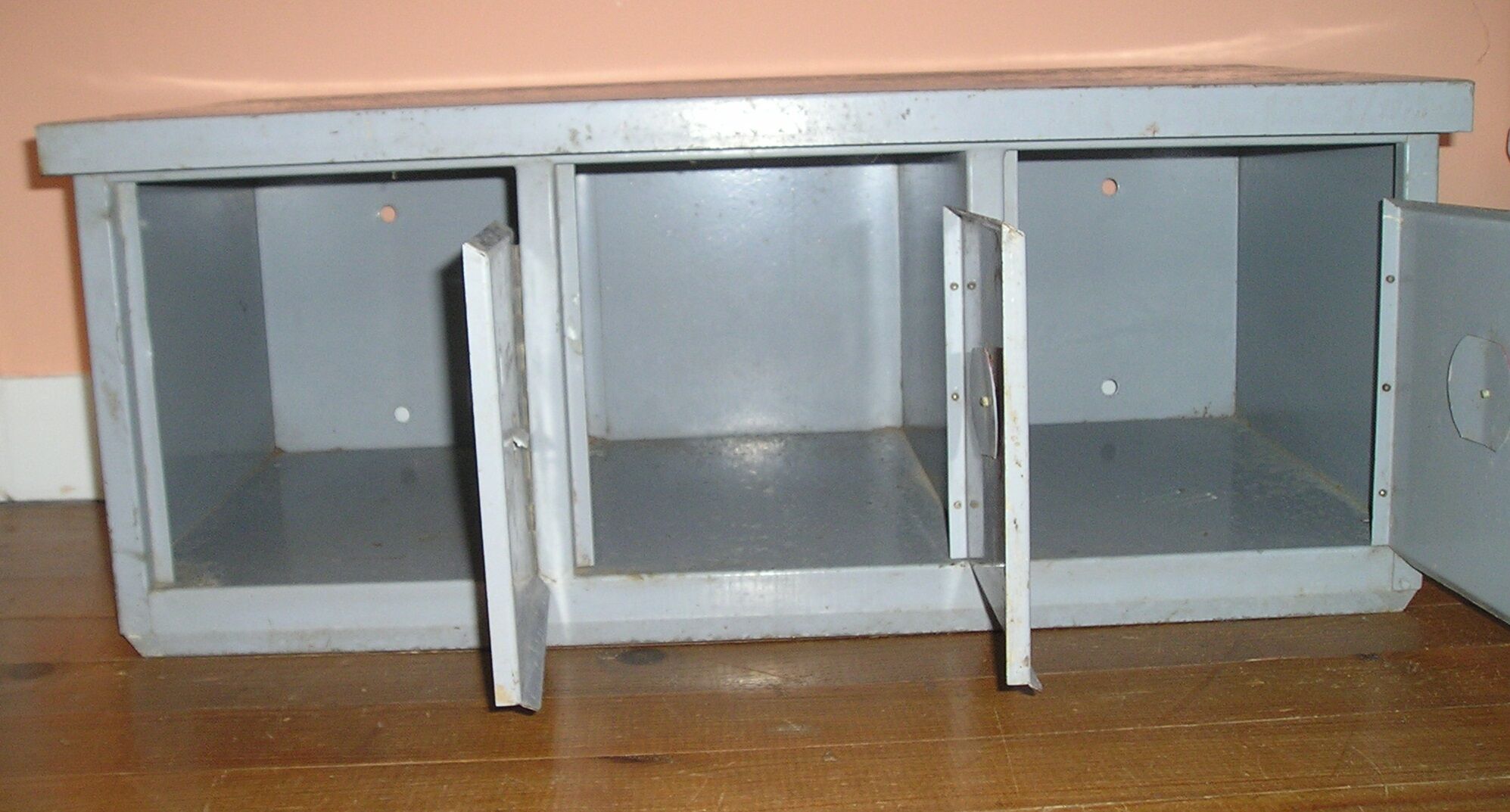Block of 3 mailboxes from the 60s/70s