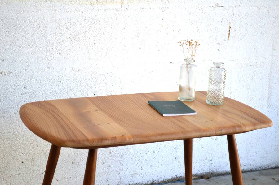 Table basse par Lucian Ercolani 73cm