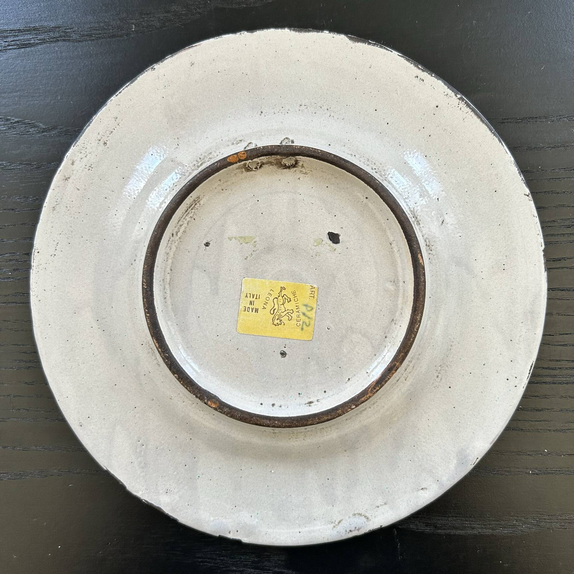 Collection of 3 botanical dishes made in Italy.