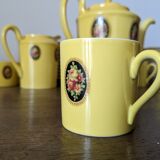 Service ancien à café et thé complet en porcelaine
