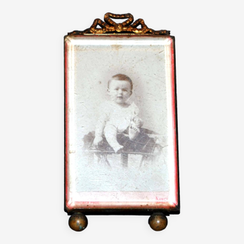 Old photo frame in beveled glass and brass with ribbon knot - Photo holder 13.5cm