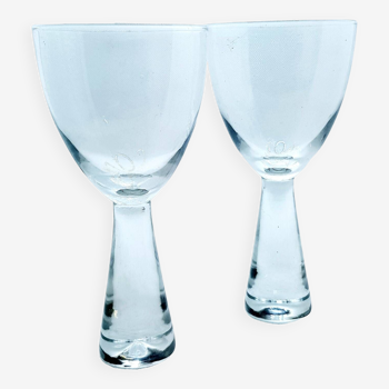 Grands verres à vin cloche