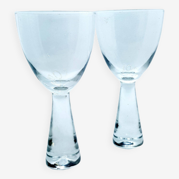 Large bell wine glasses