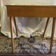 Pupitre d'enfant vintage avec encrier