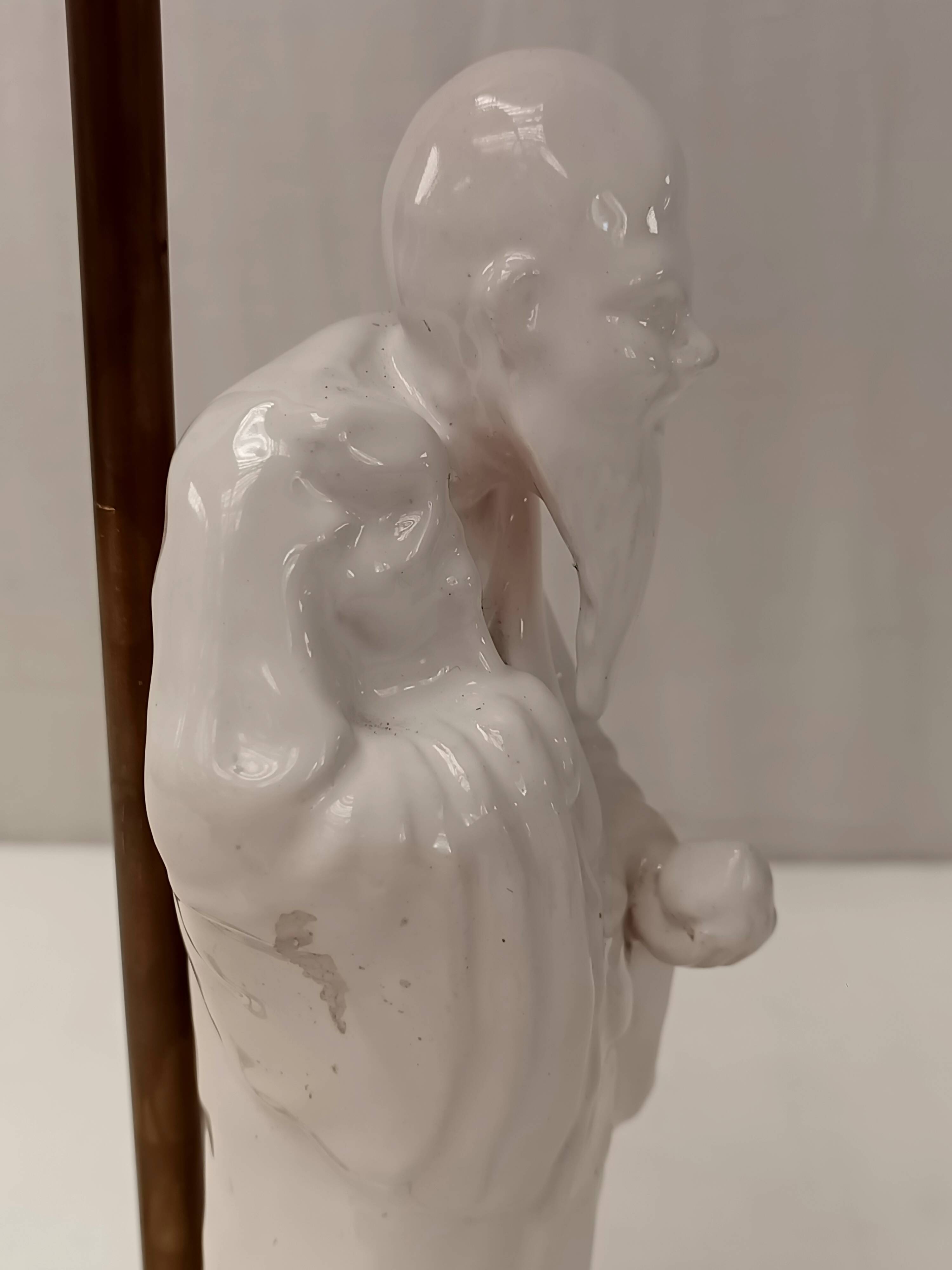 lampe ancienne porcelaine blanche opaline personnage SHOU 51 cm