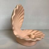 Scallop shell candle holder