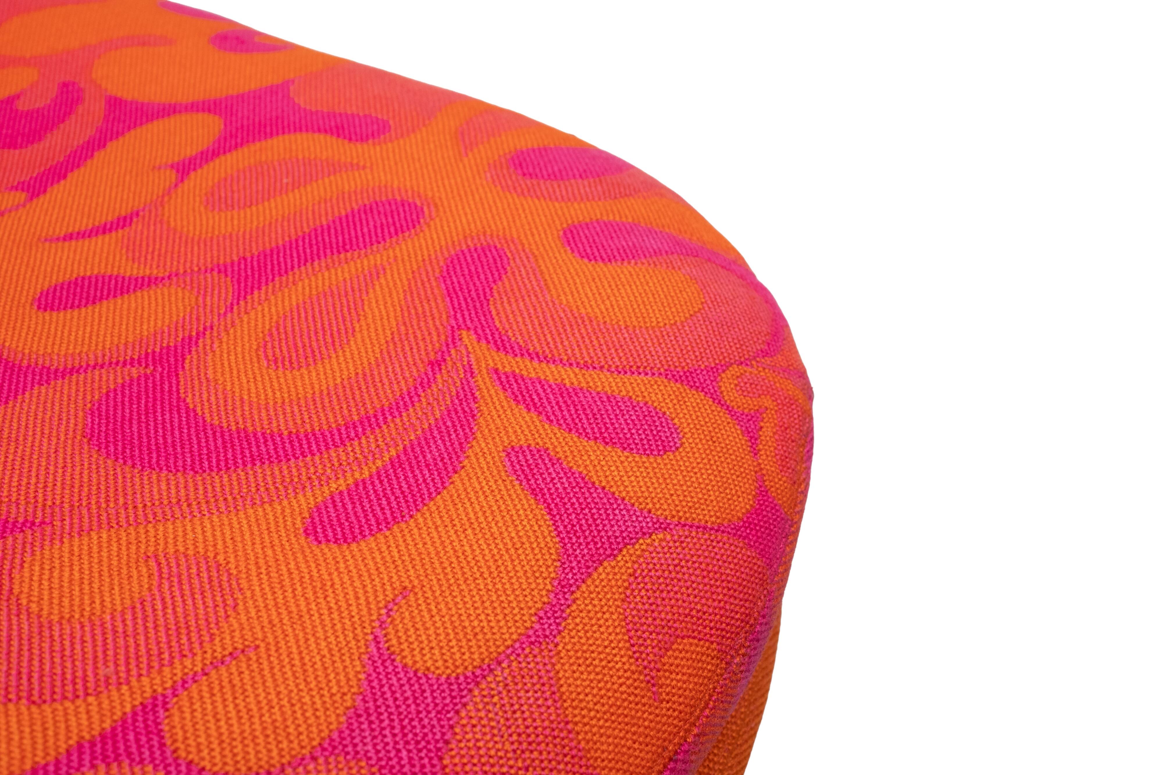 Lounge chair in the style