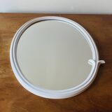 Oval mirror in vintage enameled white cast iron