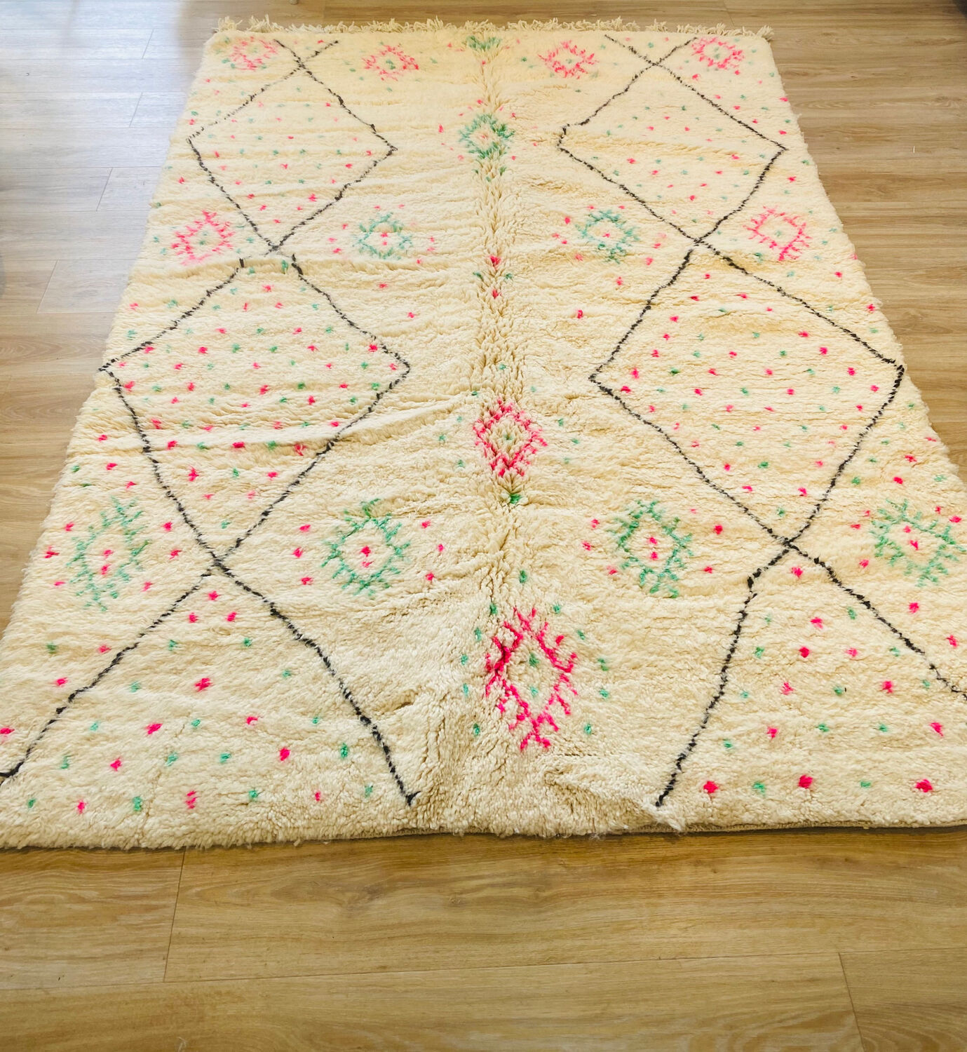 Berber carpet beni ouarain 250x170cm