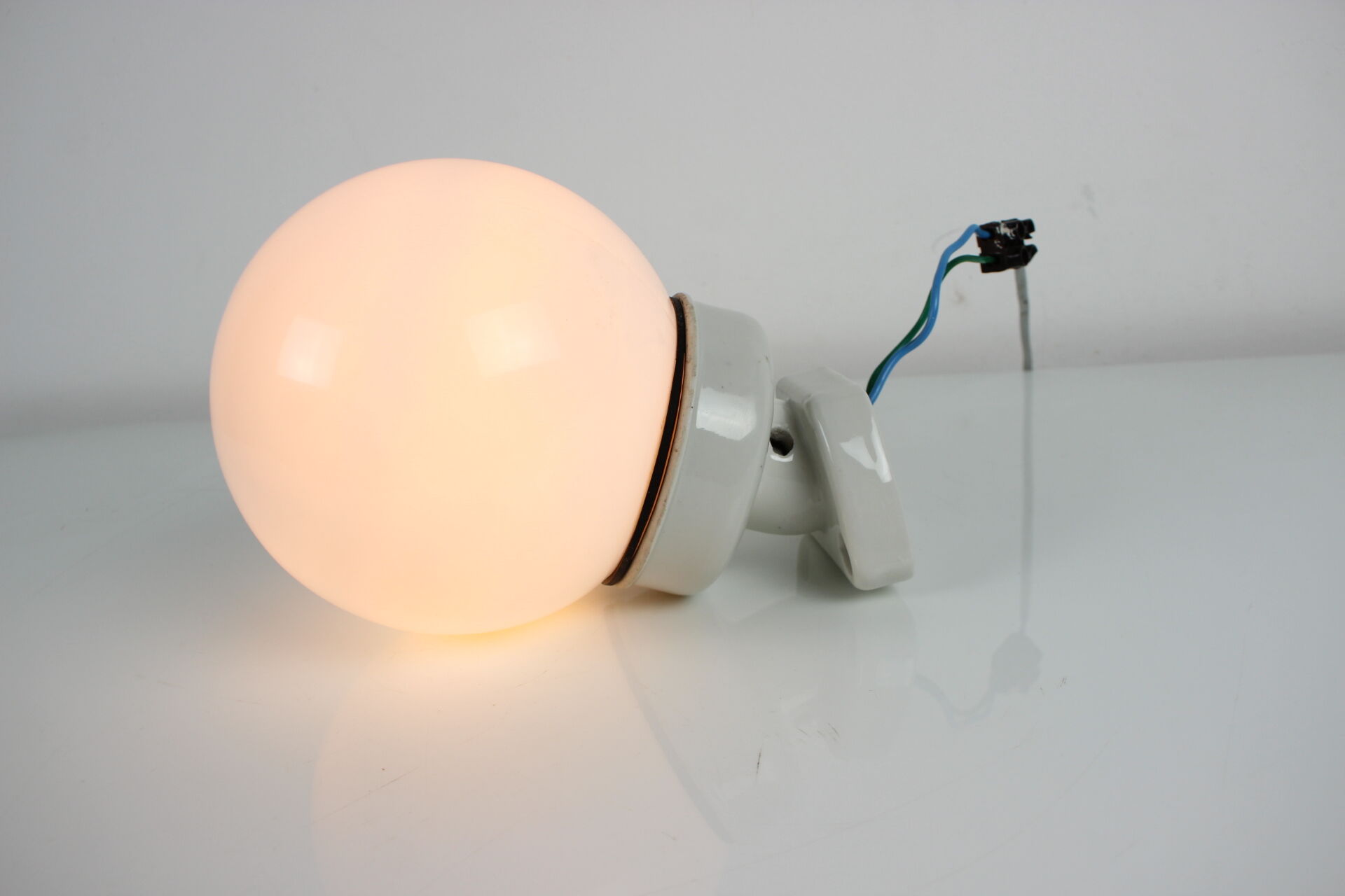 1960's Wall Lamp Porcelain and Glass, Czechoslovakia