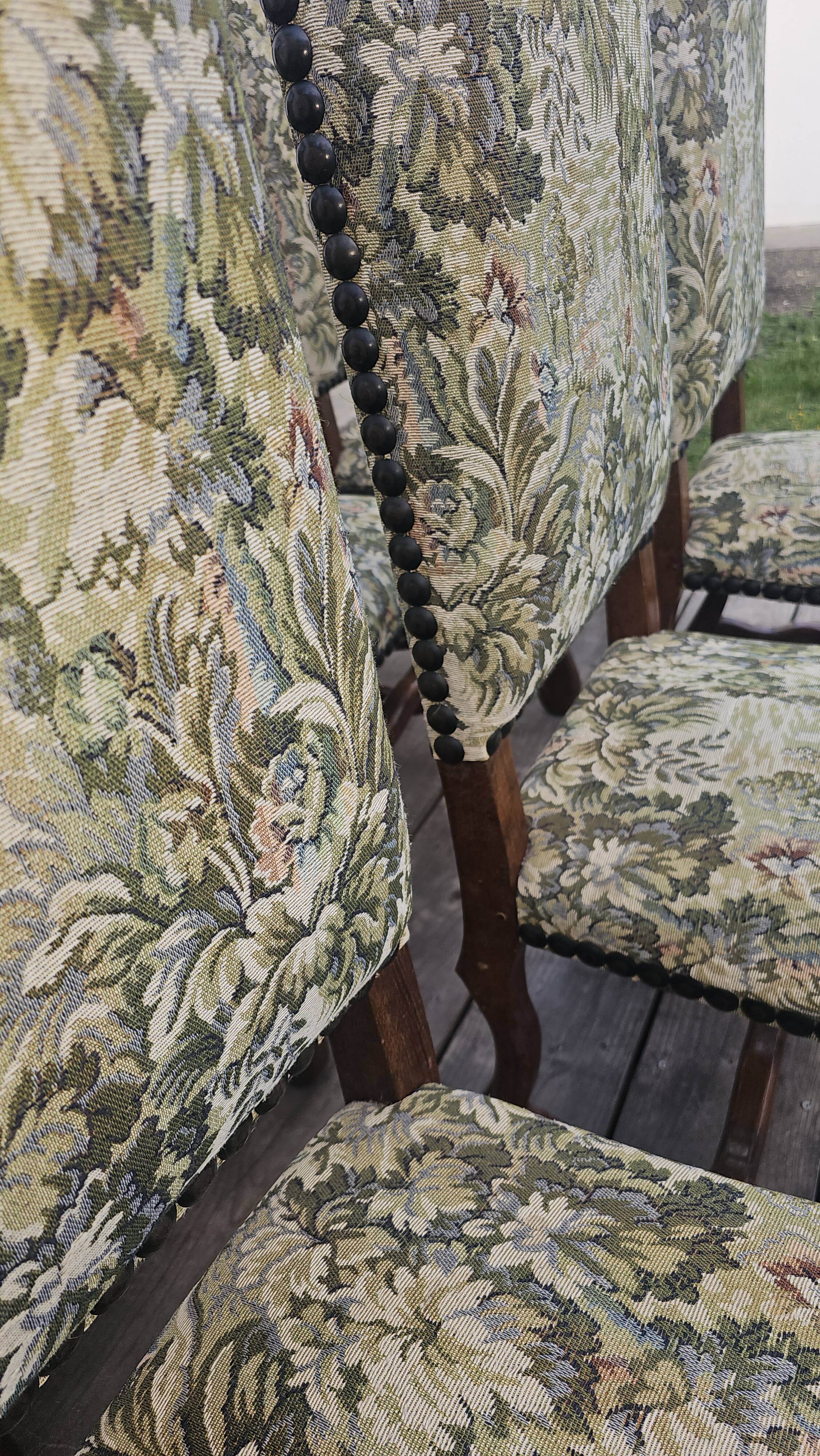 6 Louis XV style solid wood chairs with jacquard upholstery.