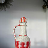Bottle in red and white scoubidou 50-60s