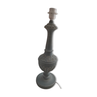 Shaby gray lamp base