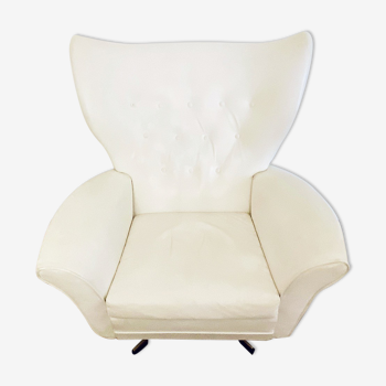 White leather armchair from the 70s