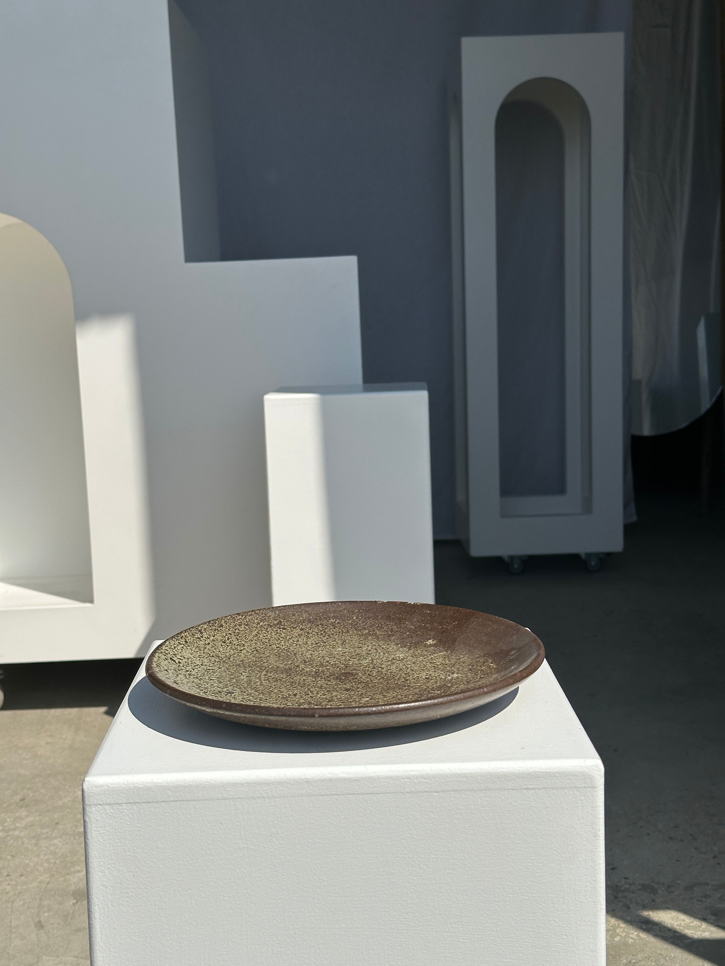 Indonesian green ceramic dish D:26.5