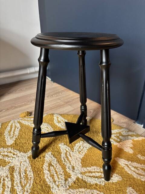 Tabouret Tripode et Entretoise