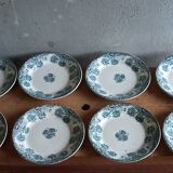 Eight dessert plates in Terre de Fer