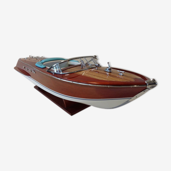 Maquette Riva Ariston bateau bois 67cm