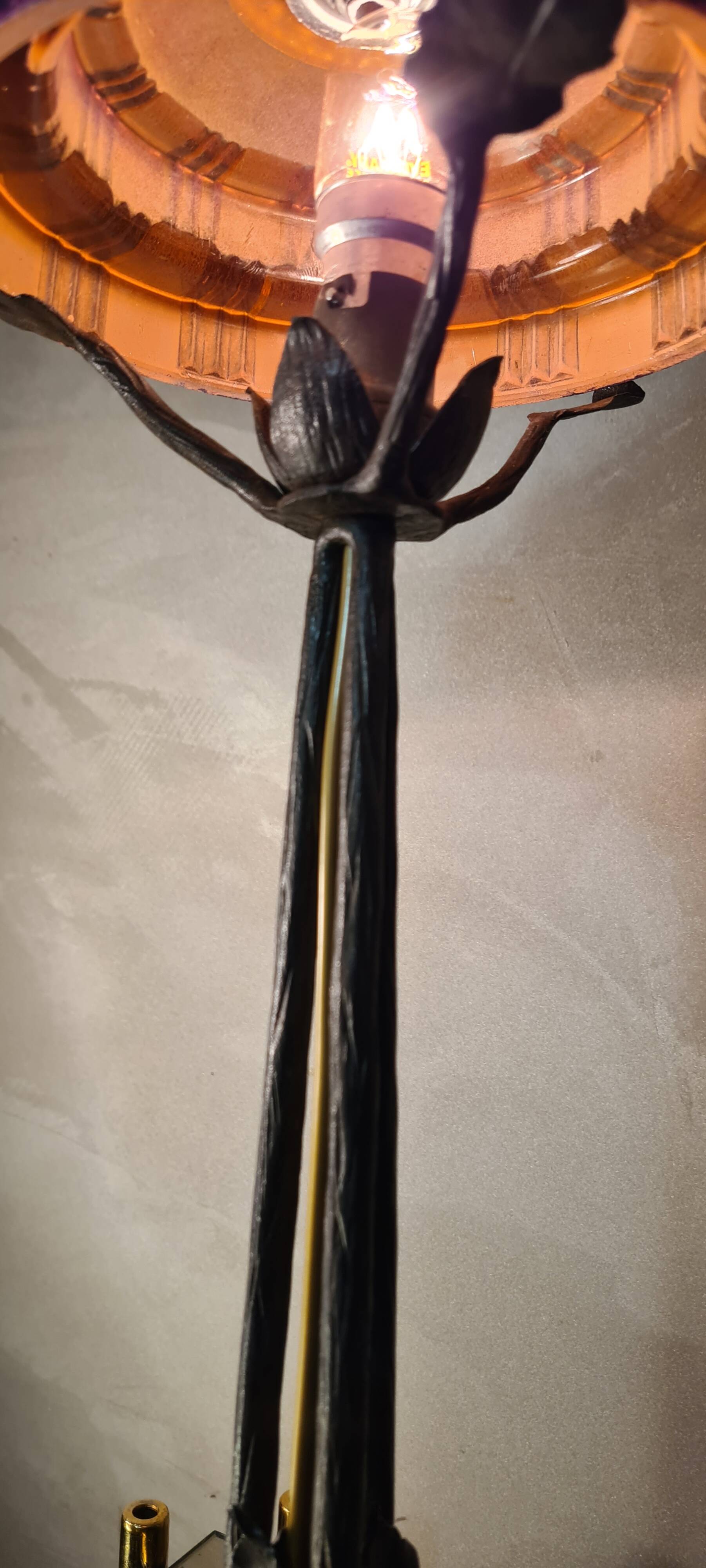 Wrought iron and molded glass lamp - rose decoration - circa 1900