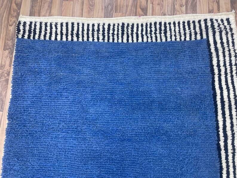 Traditional handmade Moroccan rug, blue, size 1.5/2.5 m.
