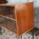 Showcase storage teak vintage 1960 with hairpin legs
