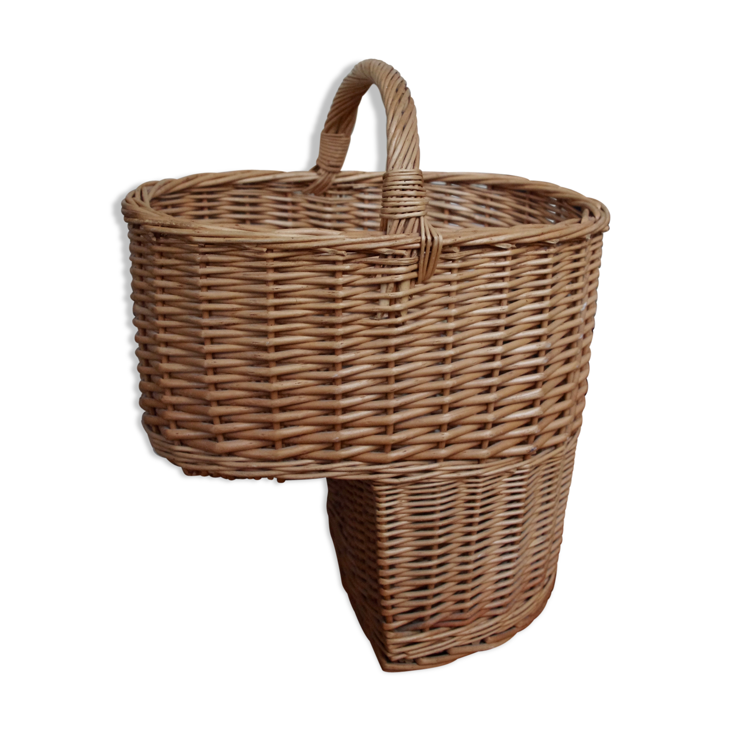 Rattan stair basket