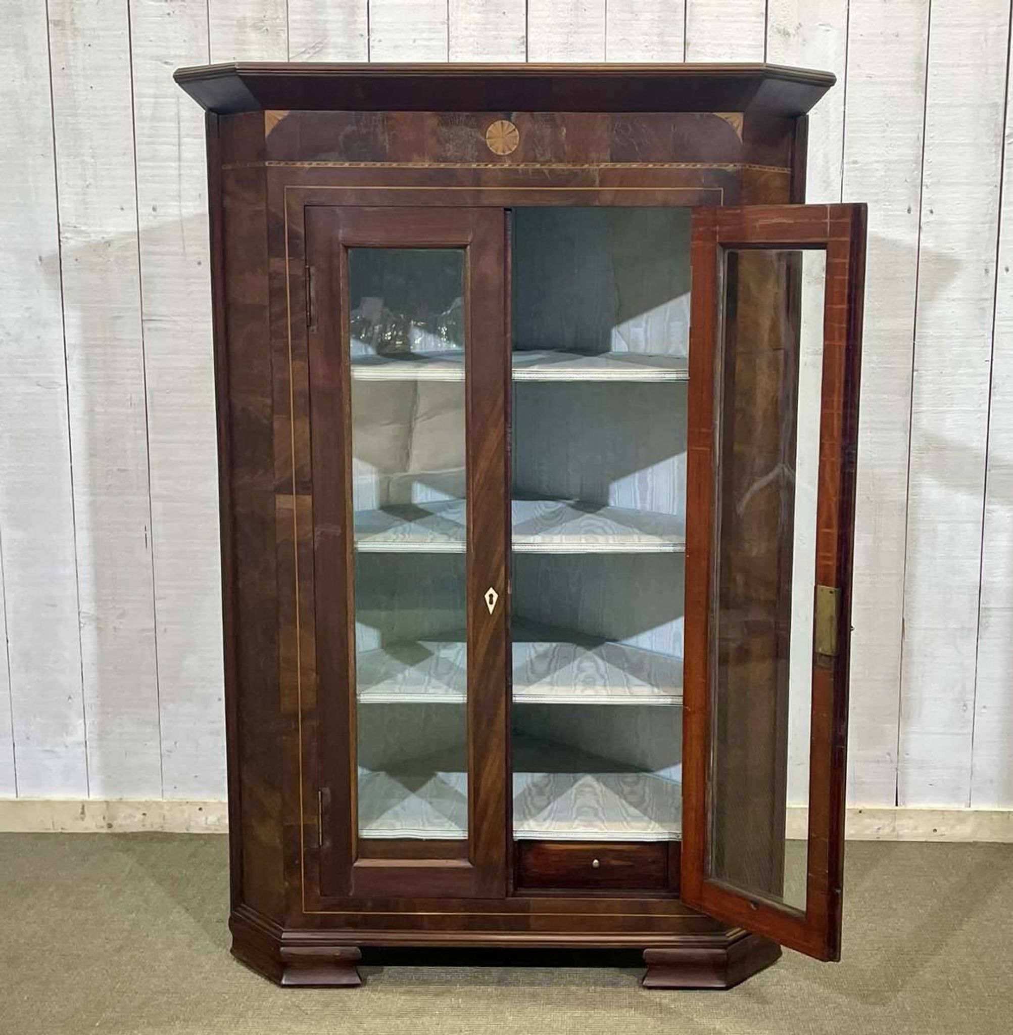Early 20th century walnut corner cabinet
