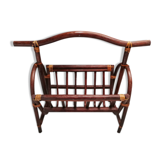 1970s magazine rack