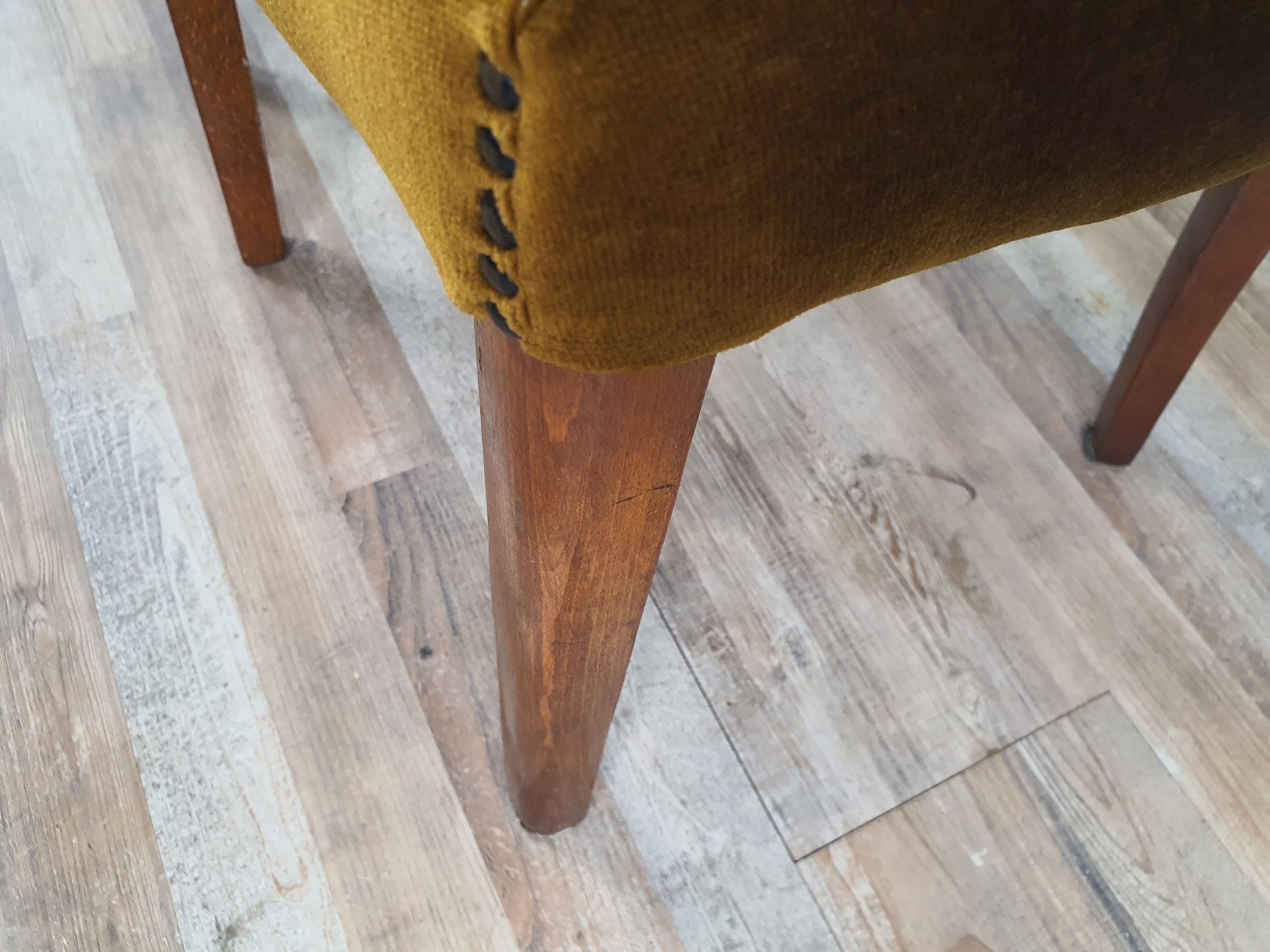 Set of two padded chamber armchairs