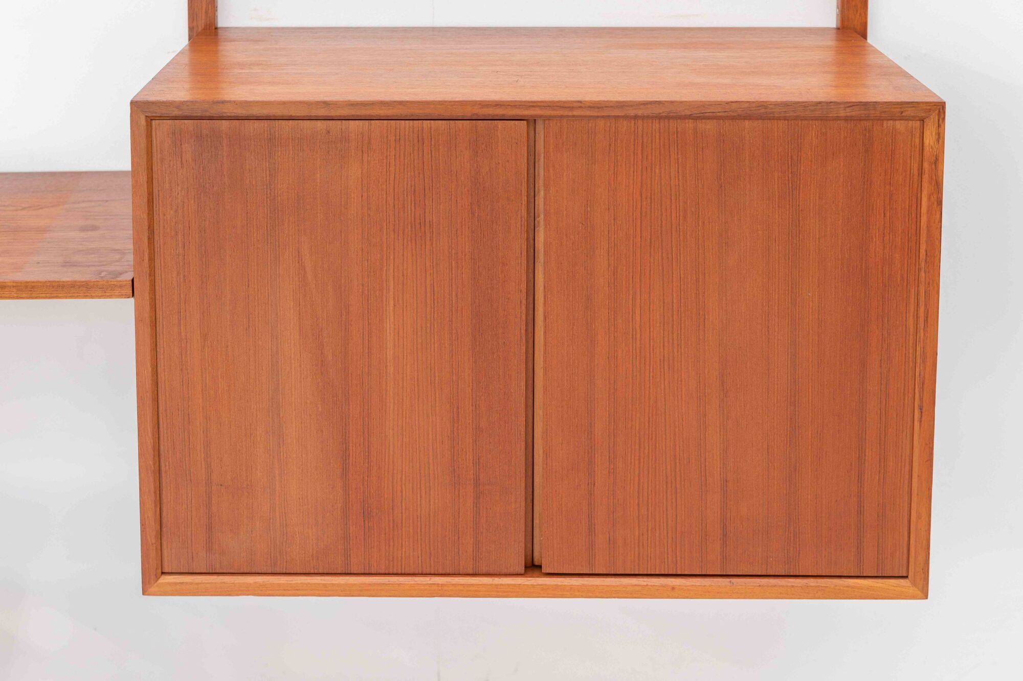 Wall unit with 3 bays 'Cado' by Poul Cadovius