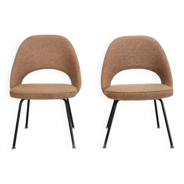 Vintage Eero Saarinen conference chairs model 72 for Knoll International