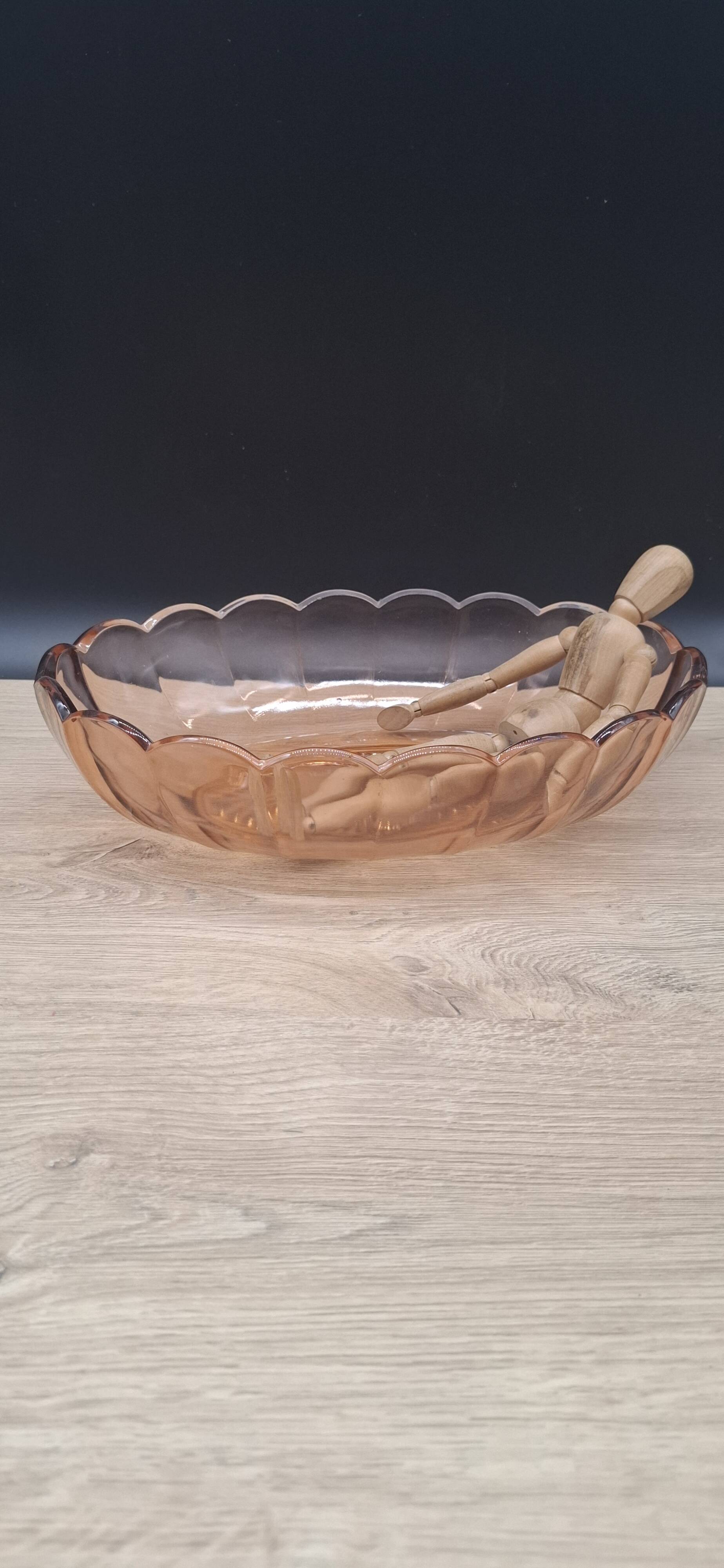 Val Saint Lambert pink salad bowl