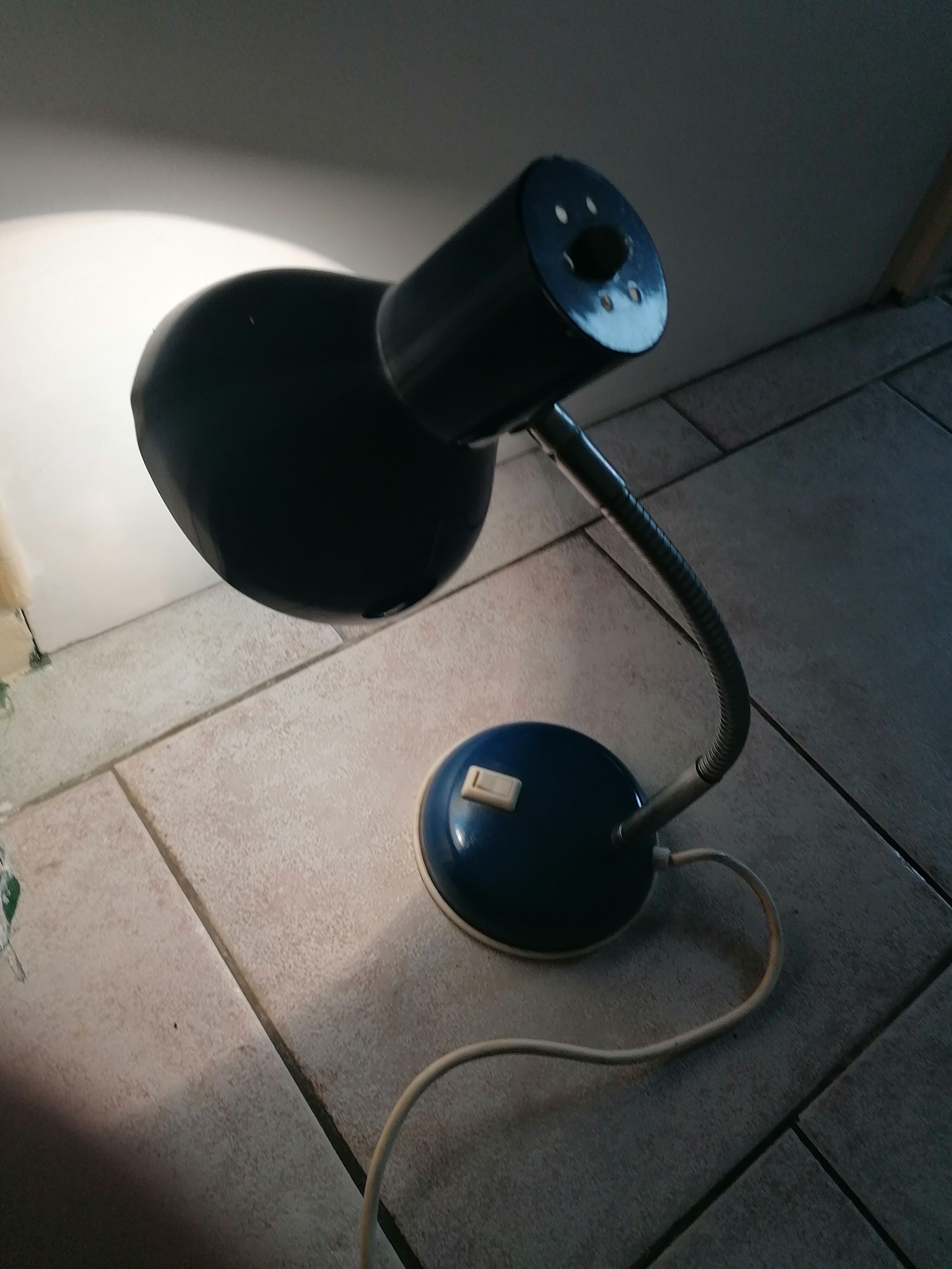 Desk lamp workshop flexible arm vintage old school