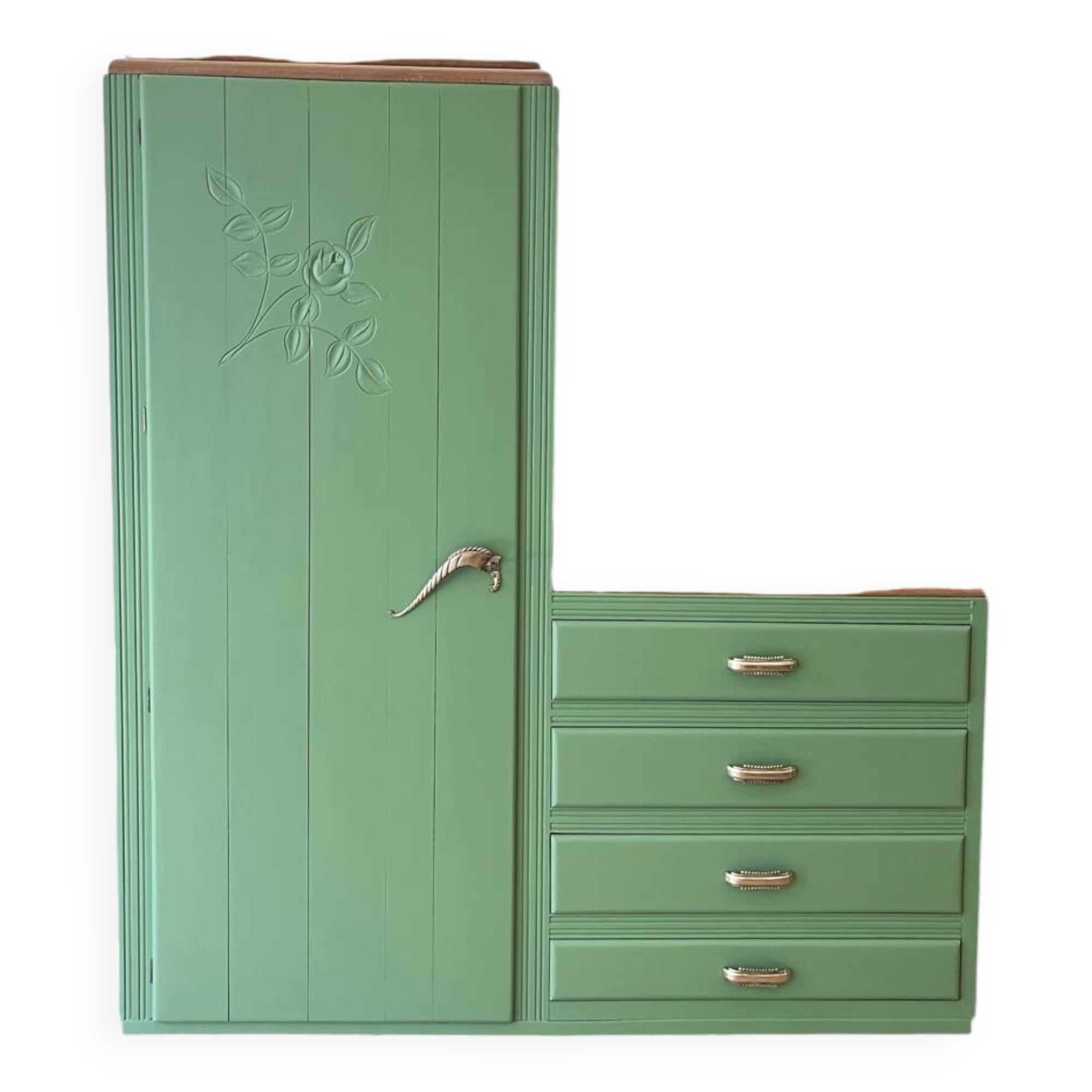 Armoire asymétrique