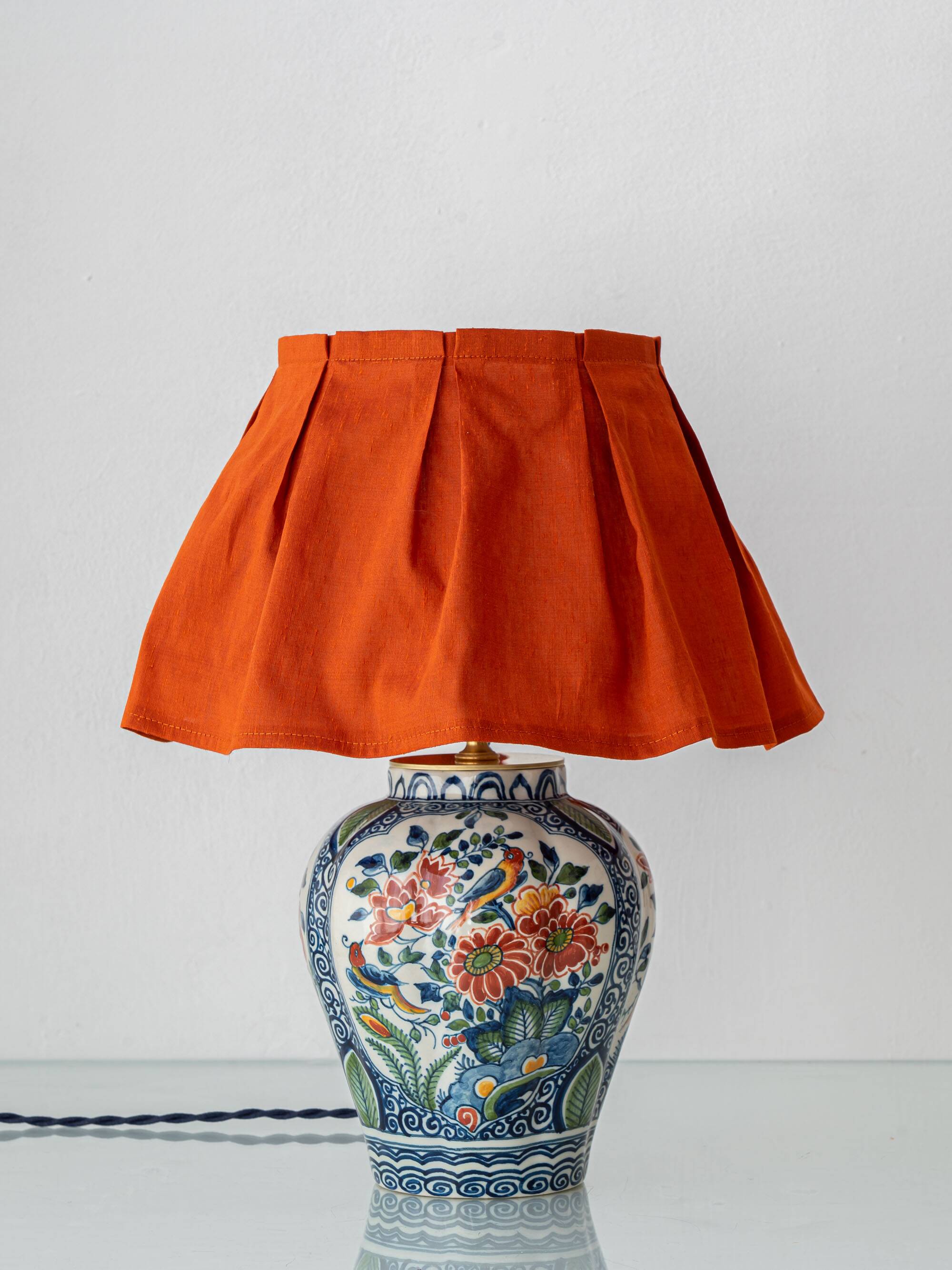 Delft Polychrome Chinoiserie Table Lamp, Tichelaar Makkum, New Silk Shade