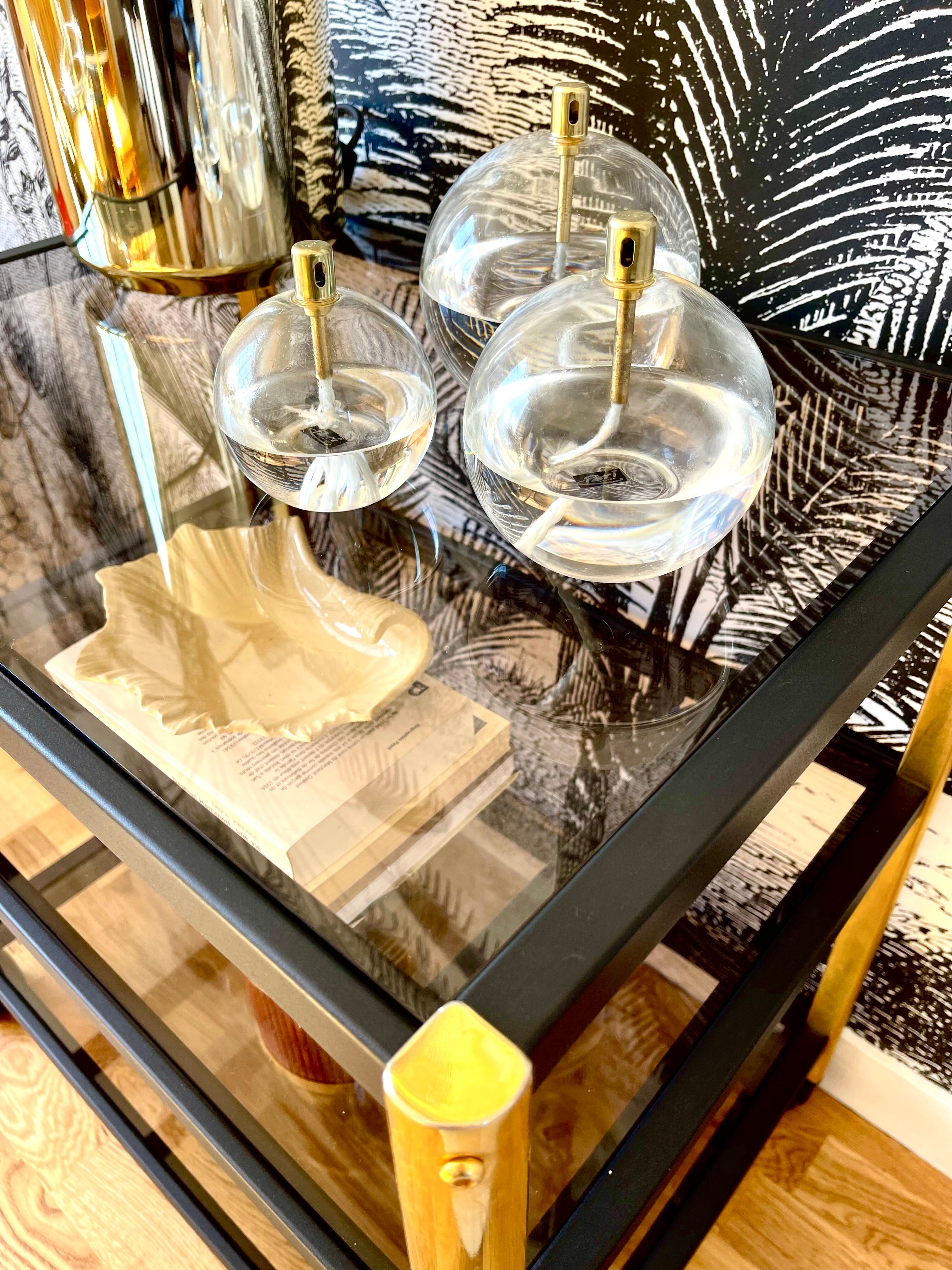 Glass and metal service 1980