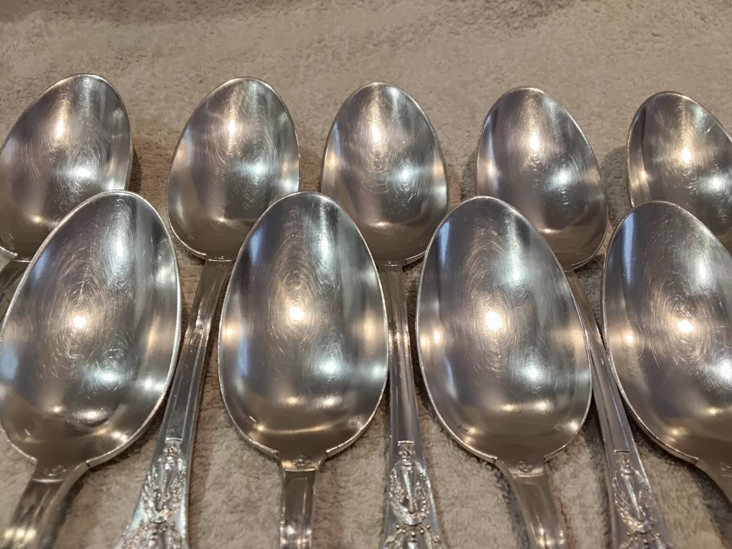 12 silver-plated metal soup spoons by Ravinet & Cie, Empire 81.