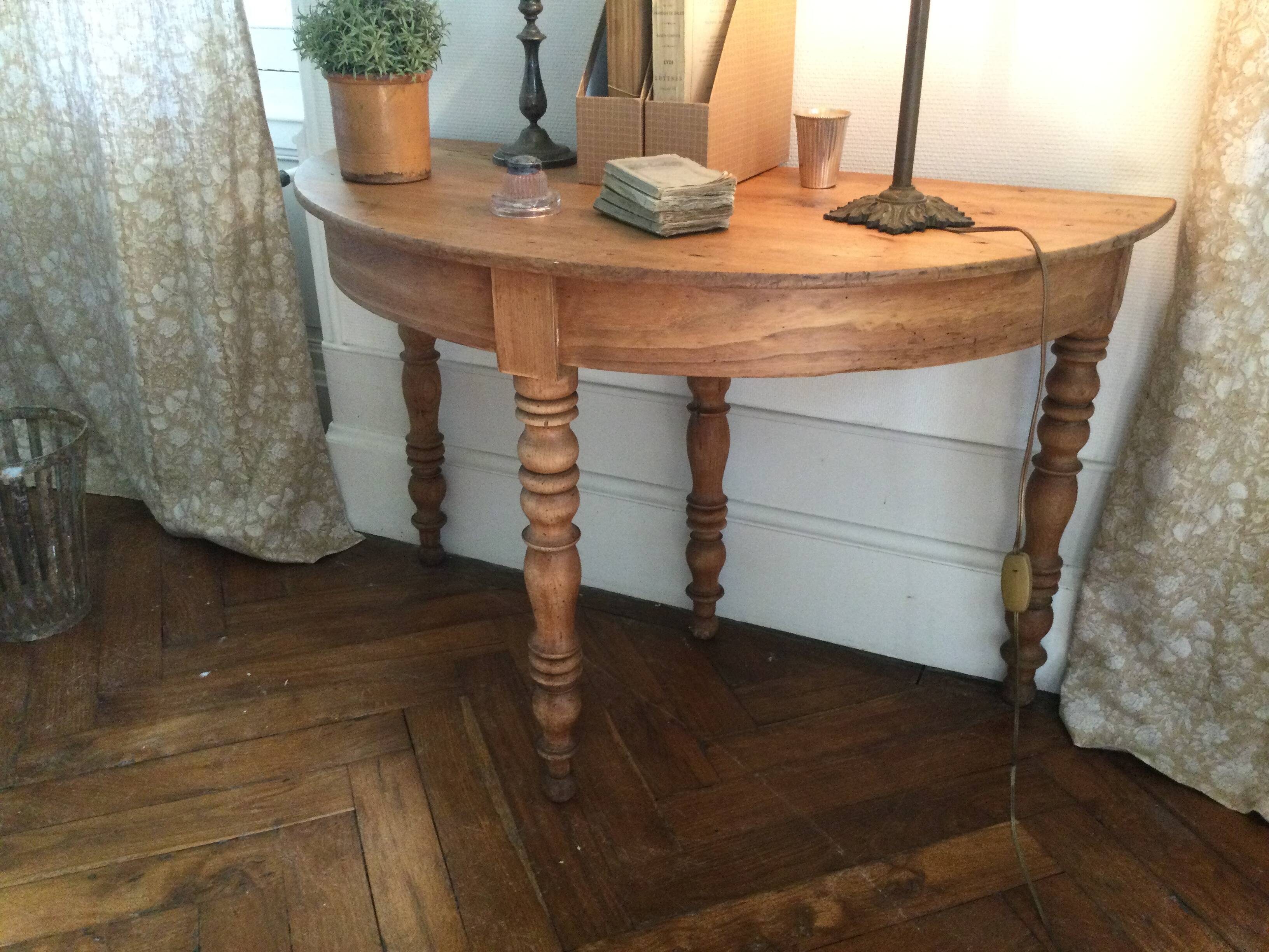 Antique half-moon wooden console