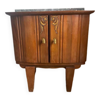 Table de chevet