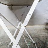 Folding garden table