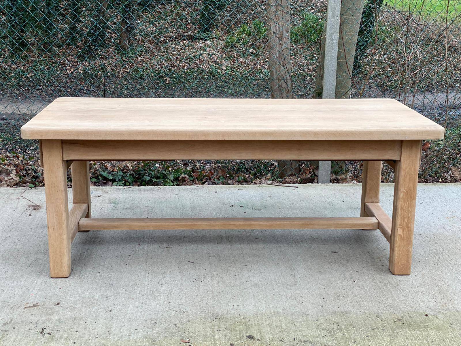 Extendable farmhouse table renovated in solid raw oak 2 drawers 2 benches 20